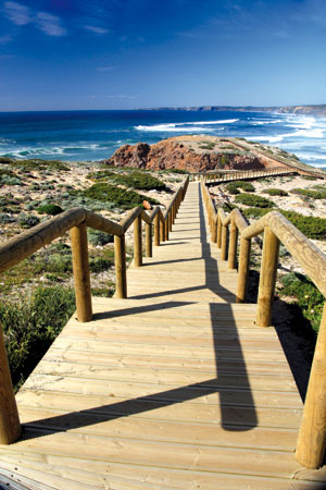 beach footpath in eastern algarve