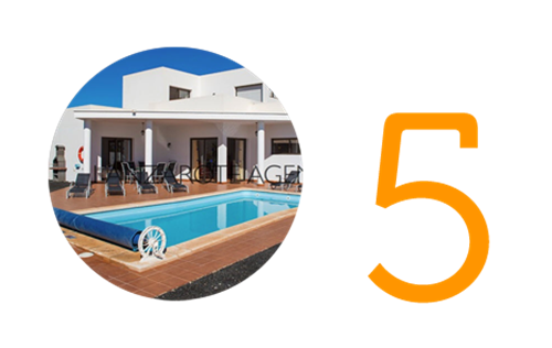 Property 5: Three-bedroom villa in Playa Blanca