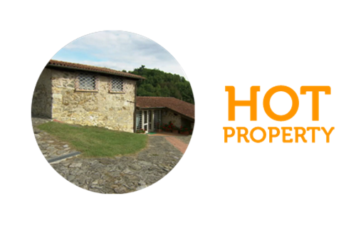 Hot property Four-bed farmhouse in Villafranca