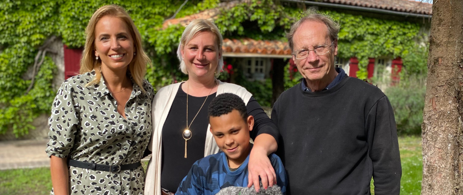 Jasmine with Stephanie and Steven in Charente