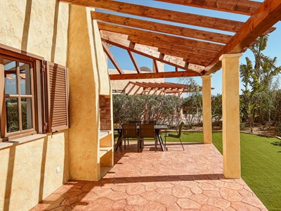 4 Bedroom El Paso Villa property - Image 1